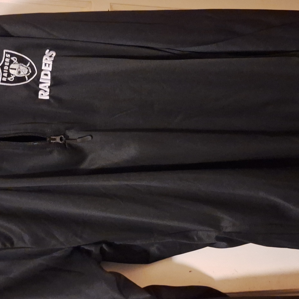 Raiders  men sweetheart  black new size large